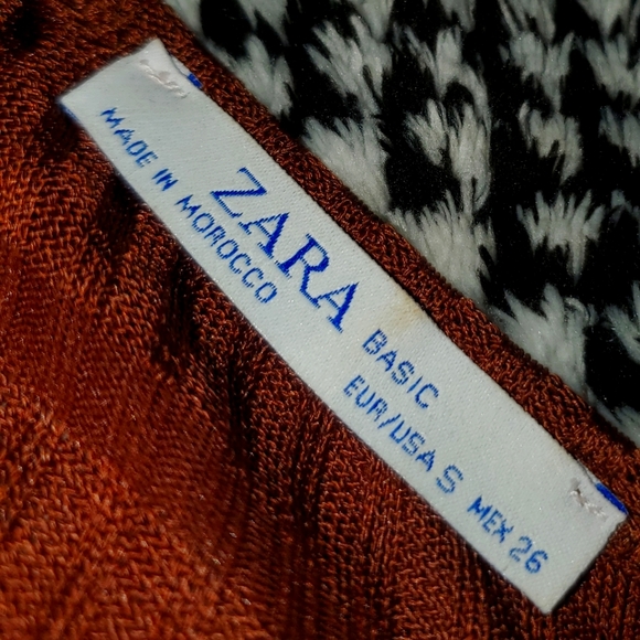 Zara basic blouse - Picture 3 of 3